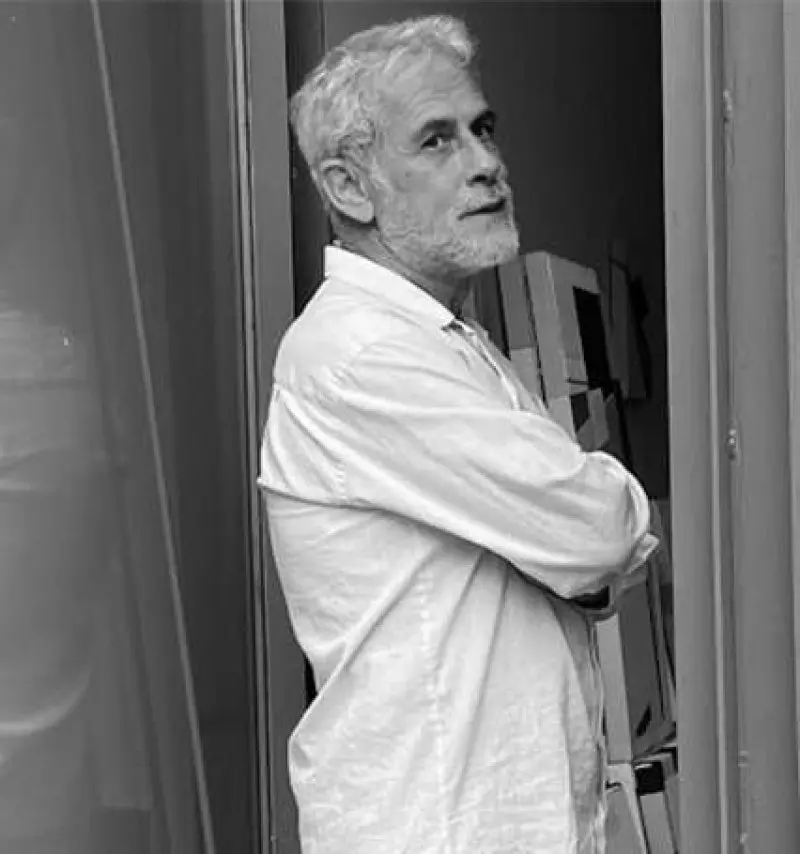 Suat Akdemir